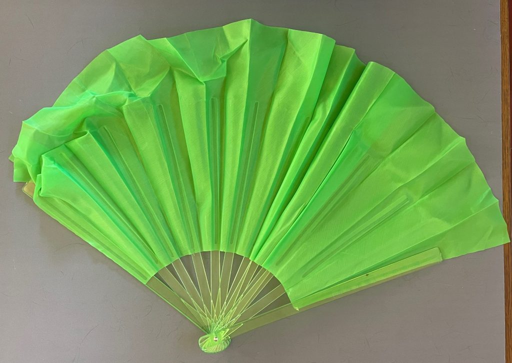 Figure 27.11: Chinese dance fan