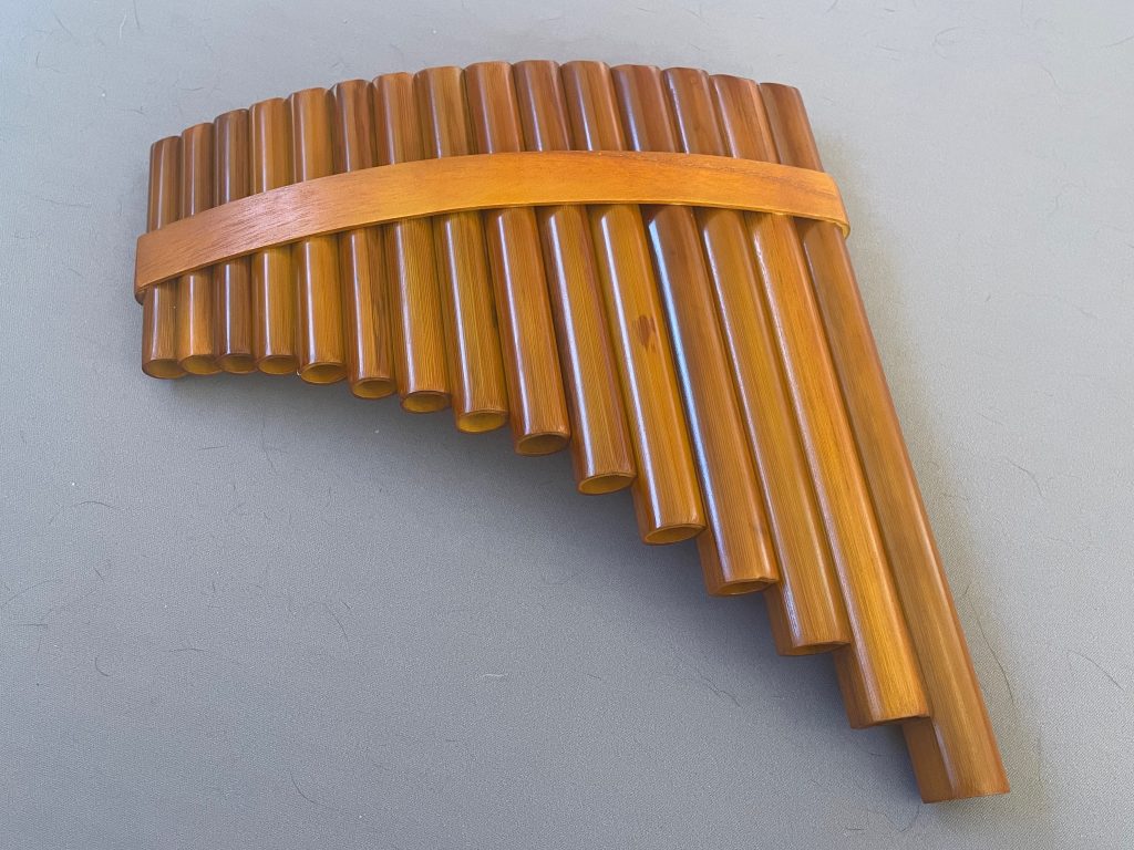 musical instrument made up of varying lenght tubes