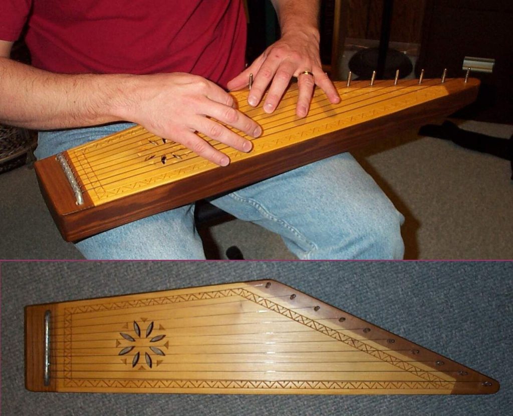 Strummed Lyre from the Baltics